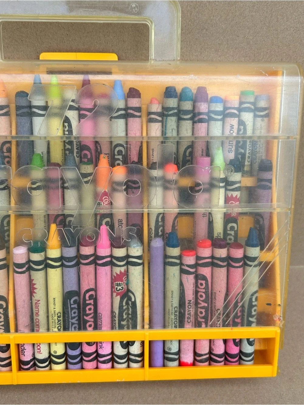 VTG Crayola 72 Crayon Storage Case/ Sharpener Rare Retired Dandelion Nostalgia
